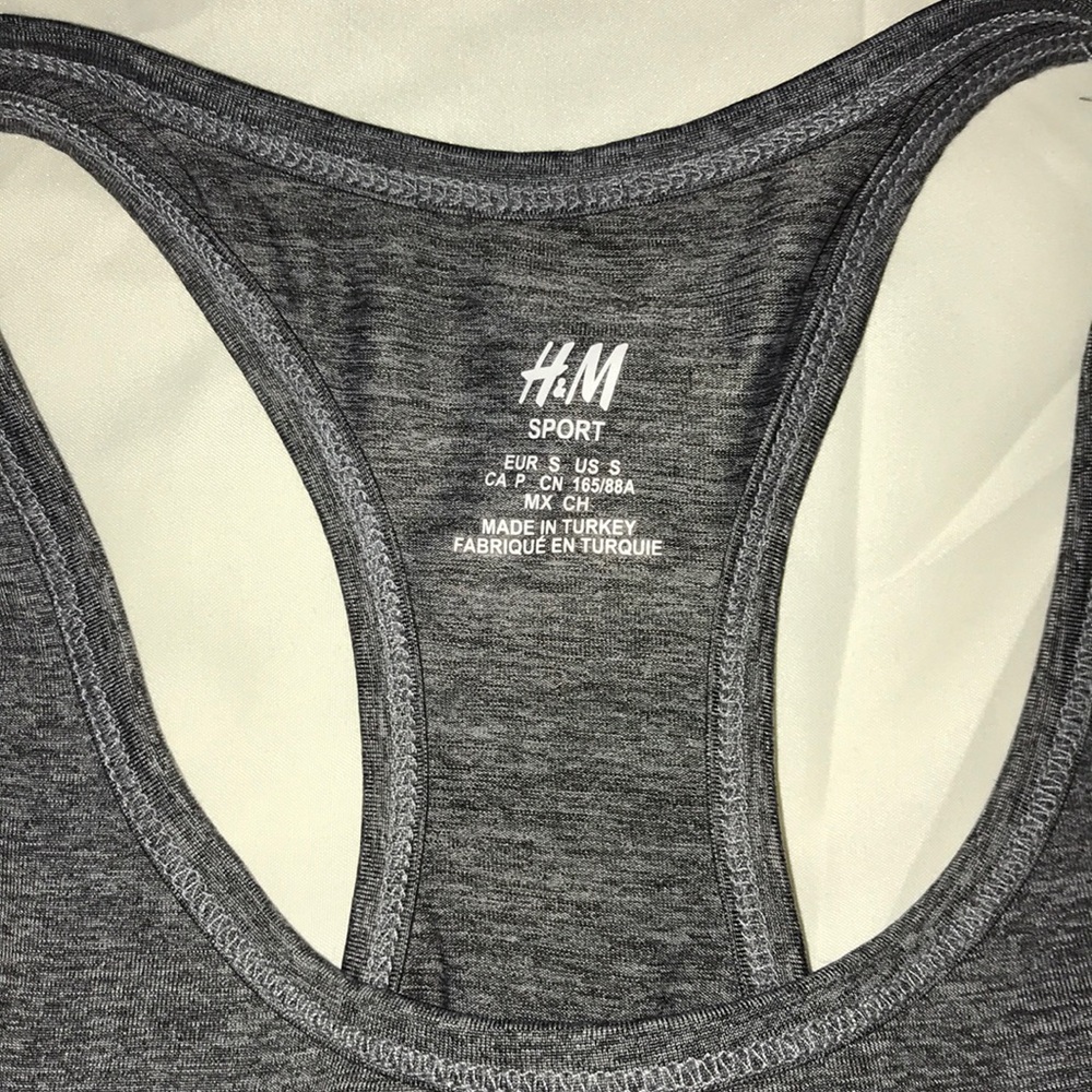 Workout Top - Picture 2 of 4